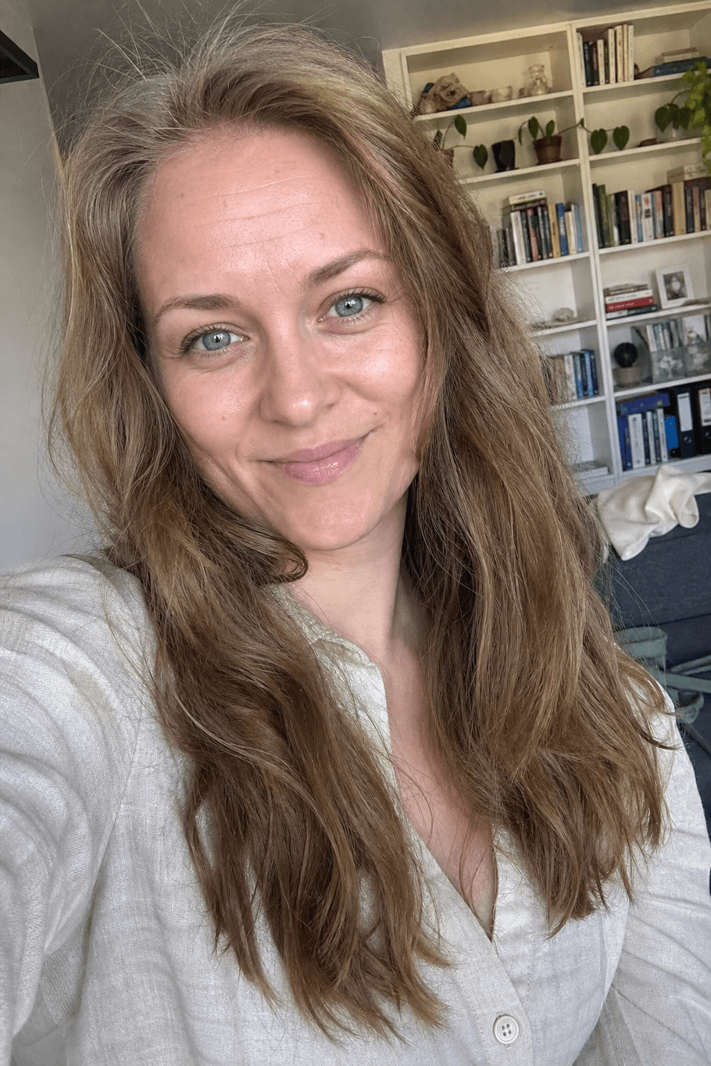 Anette — AI companion